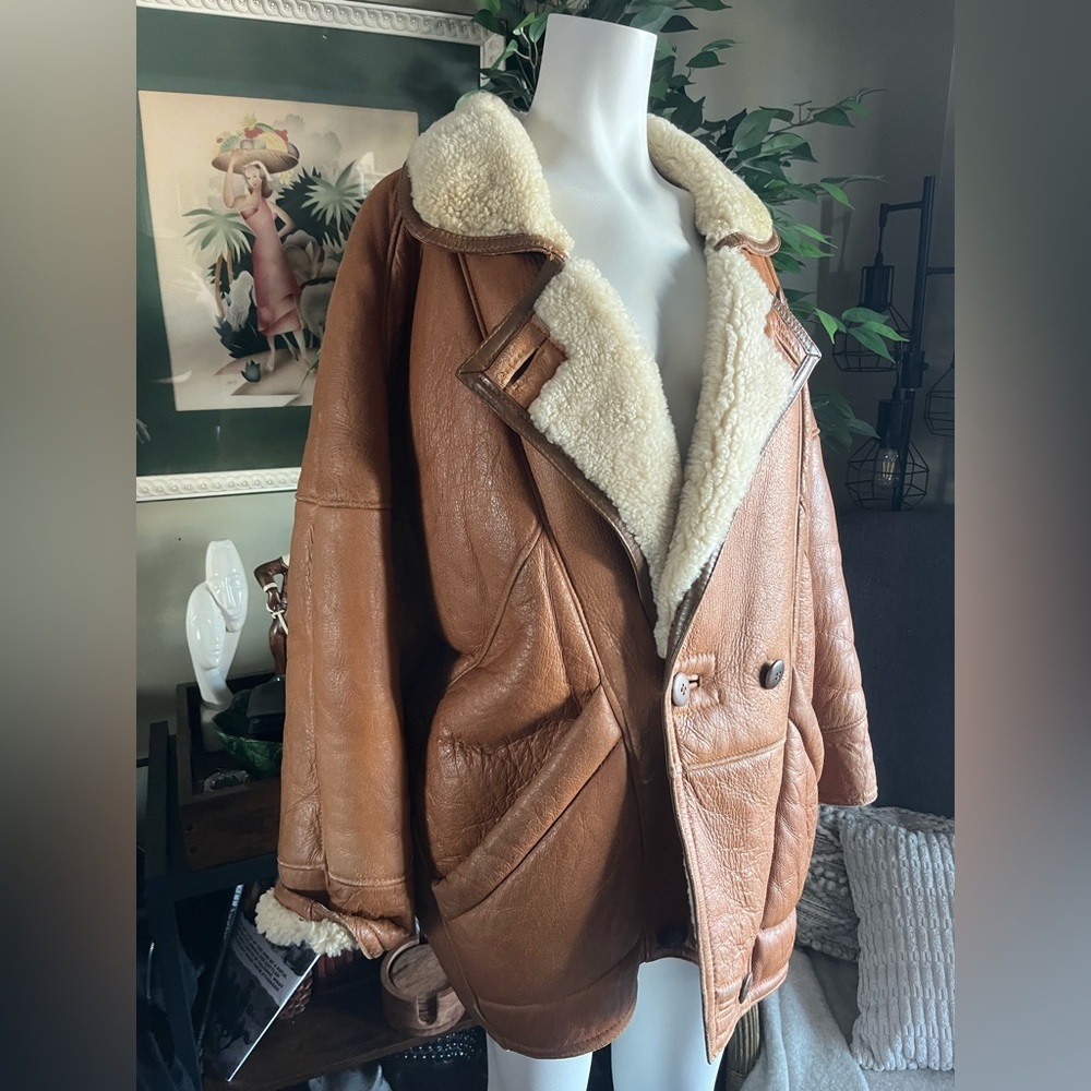 Vintage Leather Shearling Jacket - Picture 3 of 16
